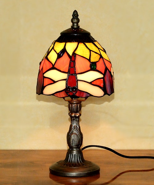 Tischleuchte im Tiffany Stil L10