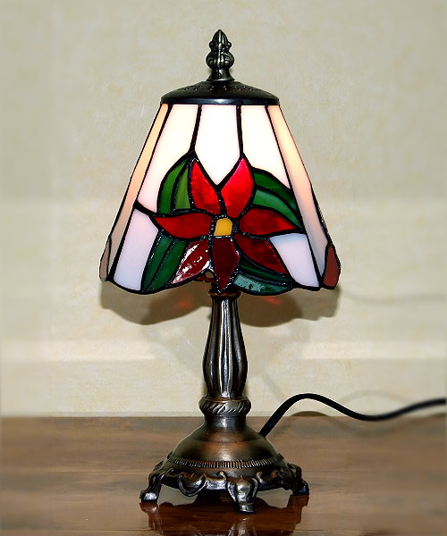 Tischleuchte im Tiffany Stil P04