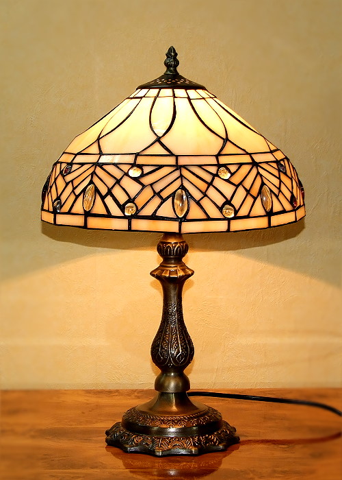 Tischleuchte im Tiffany Stil P32