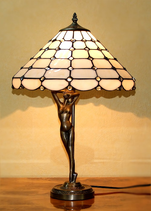 .Tischleuchte im Tiffany Stil P58