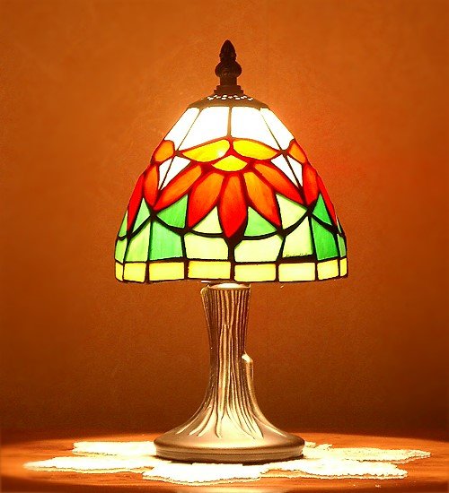 Tischleuchte im Tiffany Stil T95