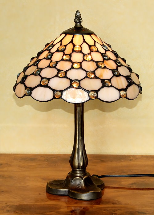 Tischleuchte im Tiffany Stil V35