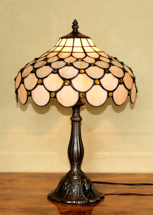 Tischleuchte im Tiffany Stil V38