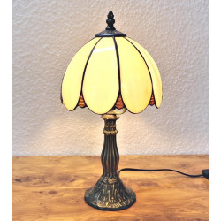 Tiffany Tischleuchte im Tiffany Stil m04