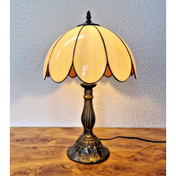 Tiffany Tischleuchte im Tiffany Stil m22