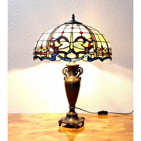 Tiffany Tischleuchte im Tiffany Stil m61